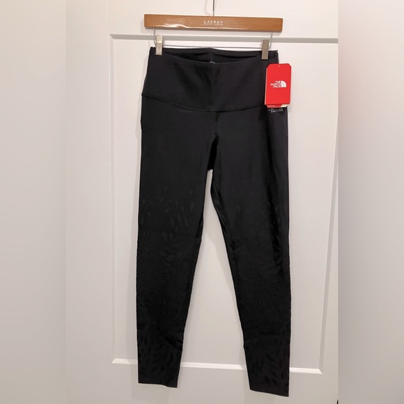 The North Face Power Form Leggings NWT | Size L | Black | Compression Fit 🖤 - Picture 1 of 11